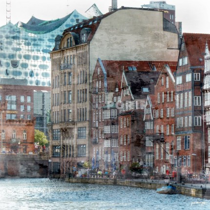 Hamburg Cremon mit Elbphilharmonie – 70 x 70 cm – Canvas Leinwand auf Keilrahmen gespannt